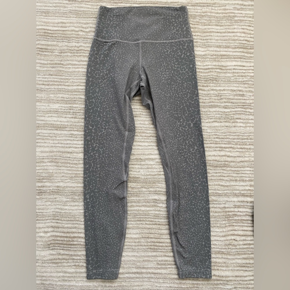 Lululemon 25” aligns